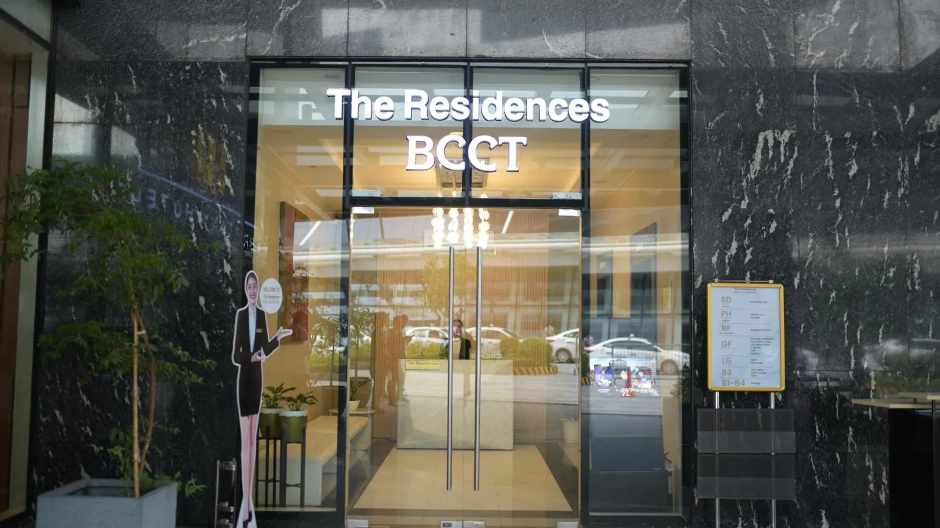 Le Martell 1Br Bgc Condo Unit - Infinity Pool & Gym Access With 360 City View Taguig Aparthotel
